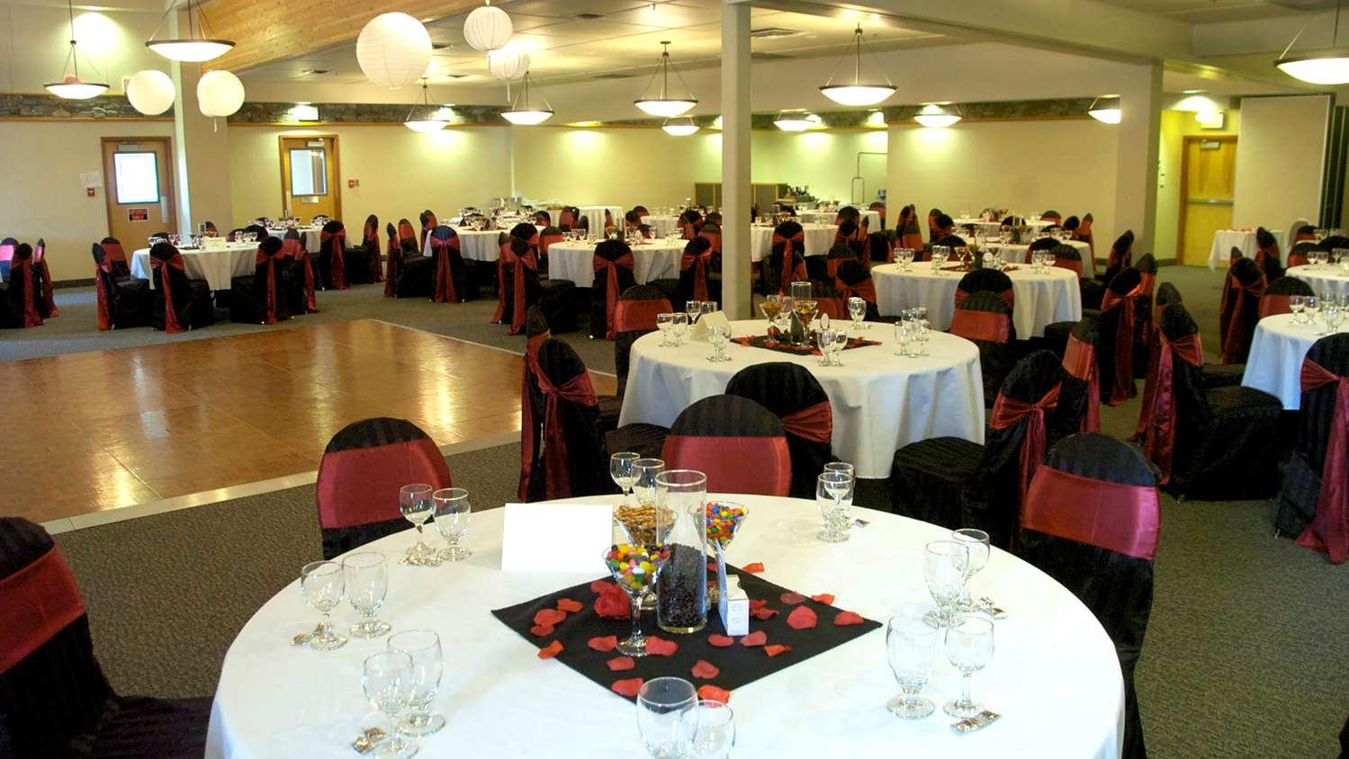 Prestige Hudson Bay Lodge & Conference Centre, Worldhotels Crafted Collection Smithers Dış mekan fotoğraf